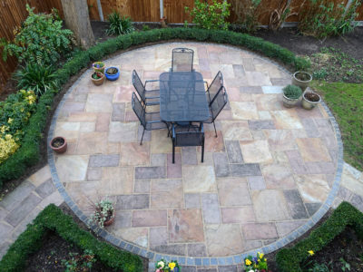 Circular Garden patio with table and chairs